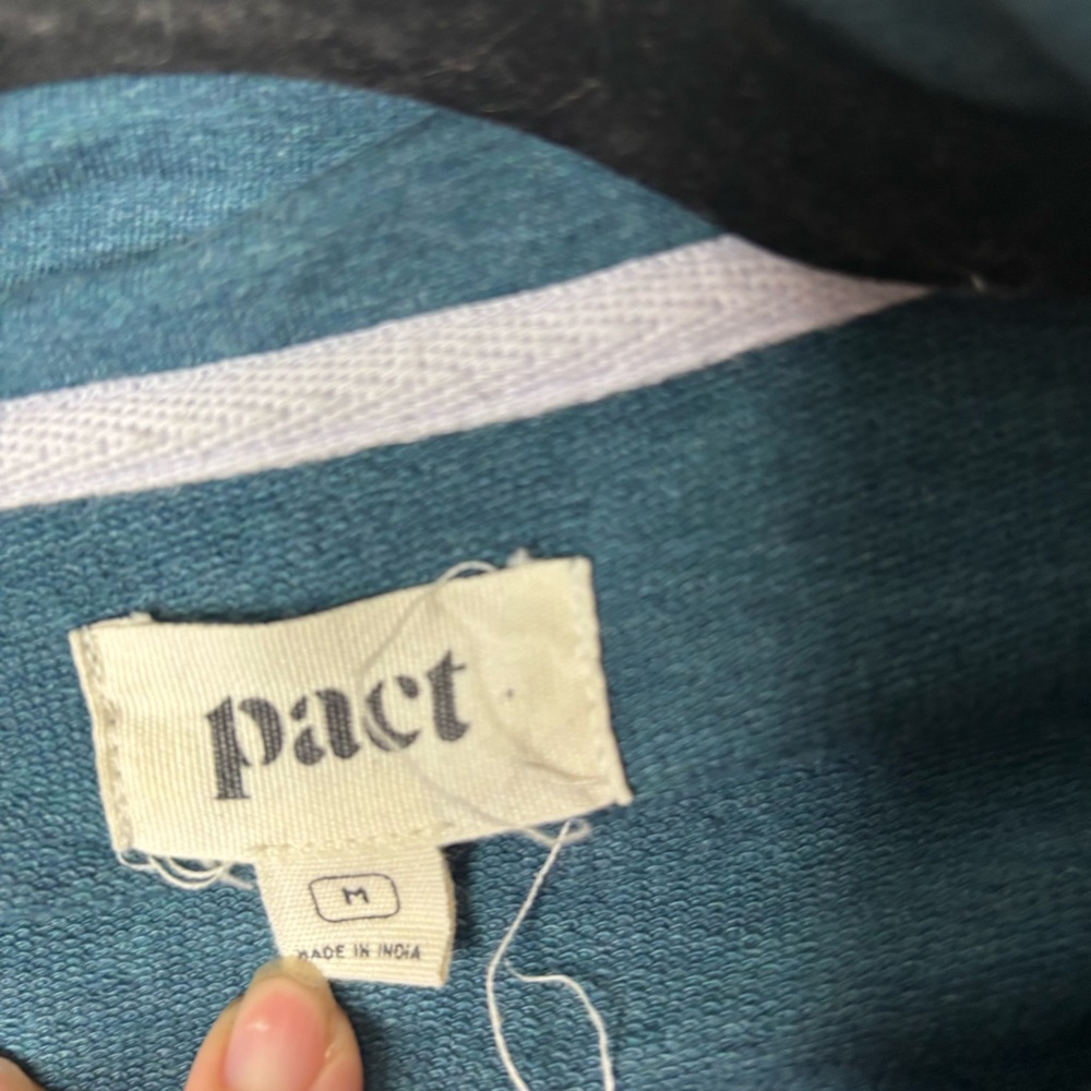 Pact Studio Quarter Zip Lightweight Sweater Green Grape Leaf/Wild Orchid Medium - Picture 3 of 5